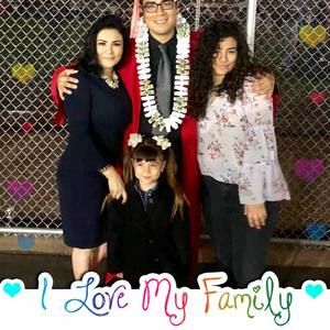 Meet your Posher, Isela